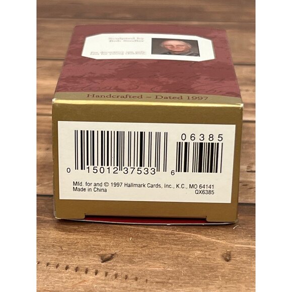 1997 HALLMARK ORNAMENT QX6385 CHRISTMAS CHECKUP SNOWMAN & MOUSE W/ THERMOMETER - Picture 4 of 11